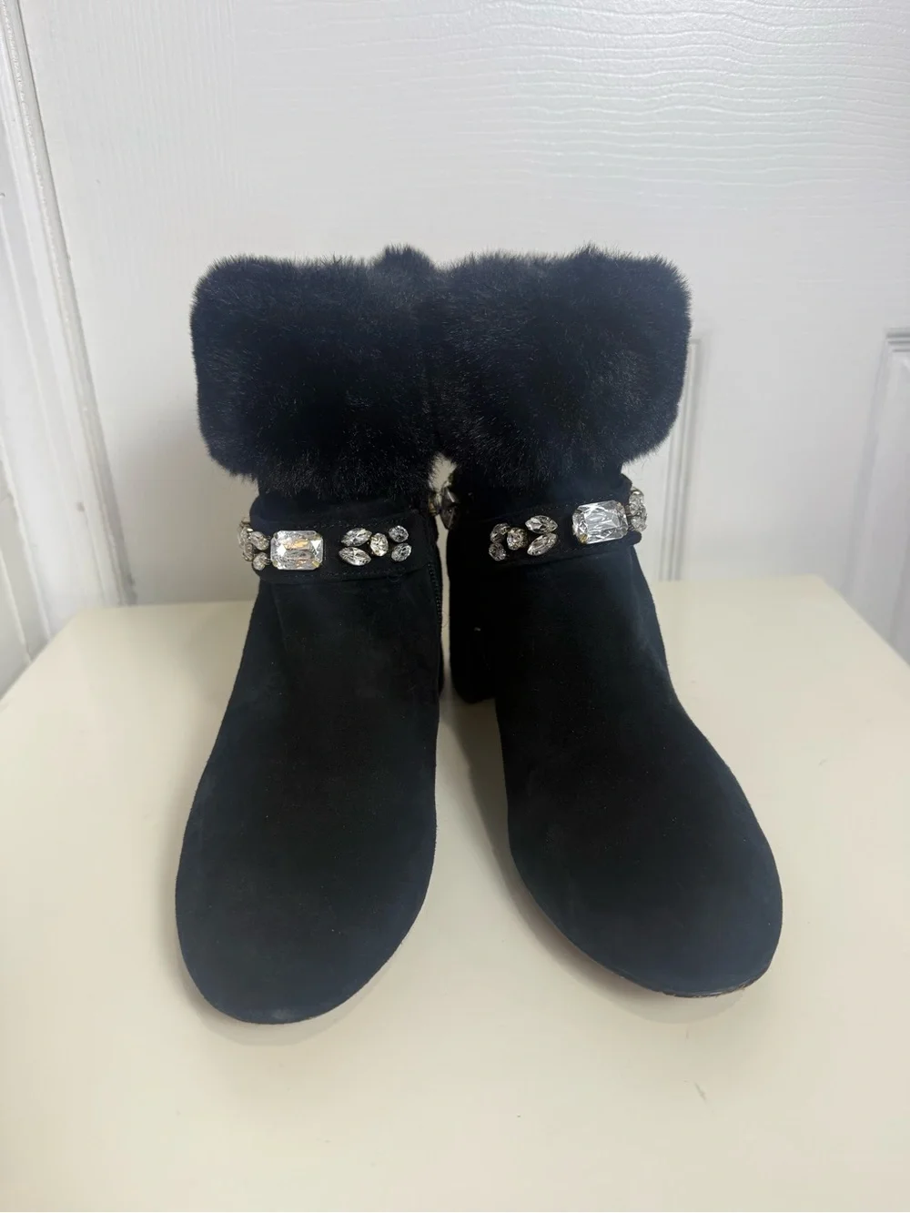 Adrienne Vittadini AV-Lazar Women’s Black Suede Faux Fur Rhinestone ankle boot/7